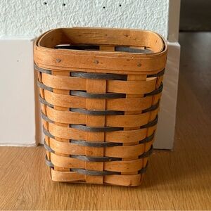 Longaberger utensil tan/green vintage 1999 Hand signed Basket